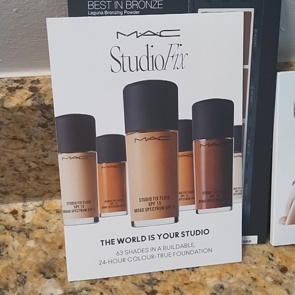 Lot of Foundation bronzer samples - Picture 10 of 16